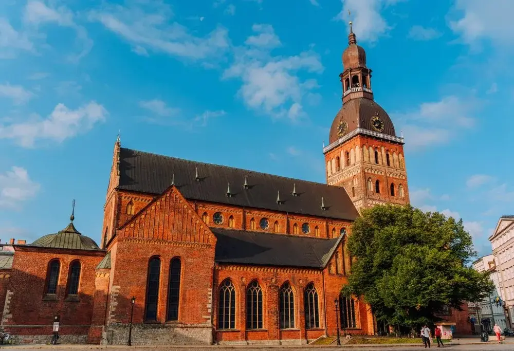Ryga na weekend: Fascynujący plan zwiedzania stolicy Łotwy