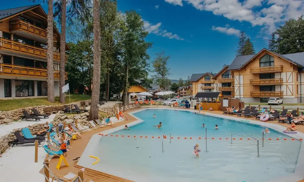 Hotel z aquaparkiem na Dolnym Śląsku: Top oferty dla miłośników