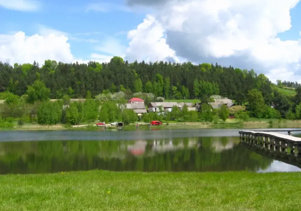 Plaża Zwierzyniec i staw Rudka - najlepsze letnie kąpieliska Roztocza