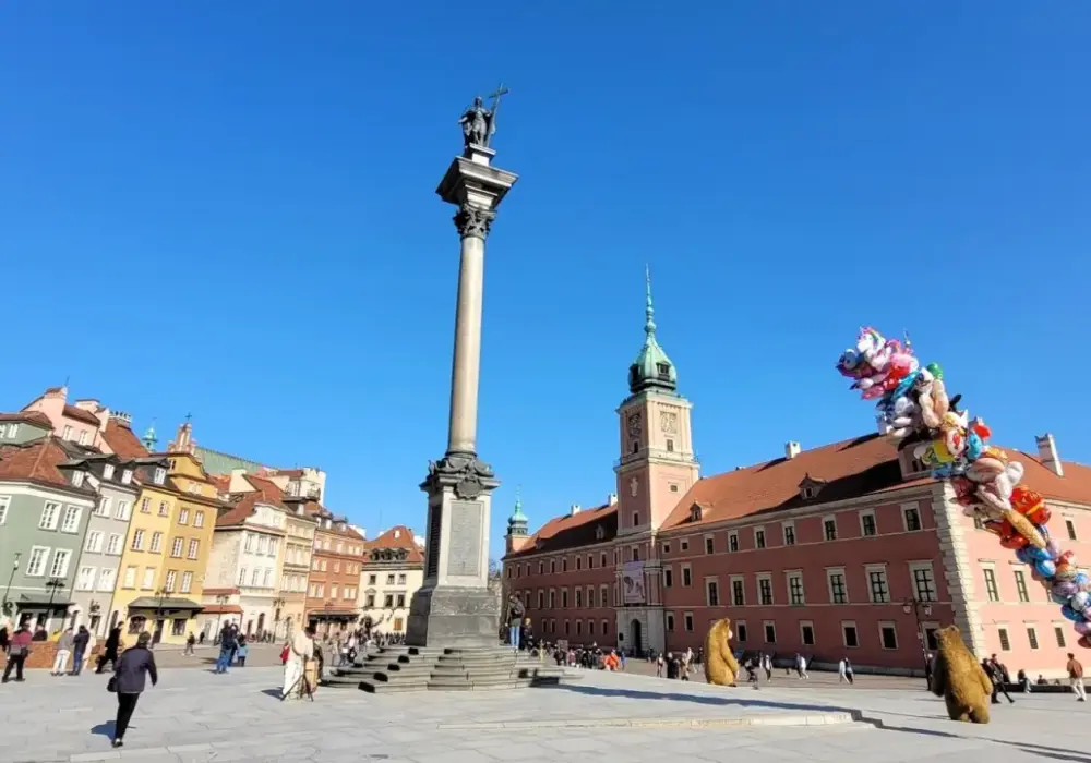Warszawska Starówka - Jak zwiedzać bezpiecznie i bez pośpiechu?