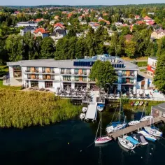 Hotel koło Olsztyna: Gdzie się zatrzymać w pobliżu pięknych jezior?