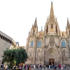 Barcelona - Najpiękniejsze zabytki dzielnicy gotyckiej | Podróże