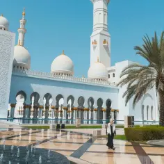 Dubaj meczet: Co warto wiedzieć? Najpiękniejsze miejsca do odwiedzenia
