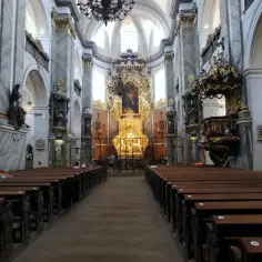Jak zwiedzać bazylikę w Bardzie - praktyczny poradnik i godziny otwarcia