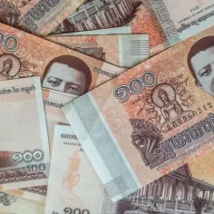 Jaka waluta w Kambodży? Riel i dolar - musisz to wiedzieć przed podróżą
