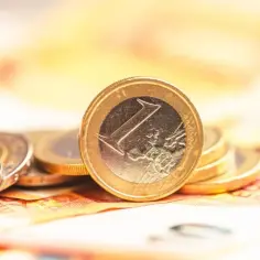 Poznaj jaką walutę stosują w Hiszpanii: niezbędne informacje dla turystów