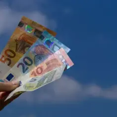 Jaka waluta w Portugalii: kompletne informacje dla podróżnych w 2025