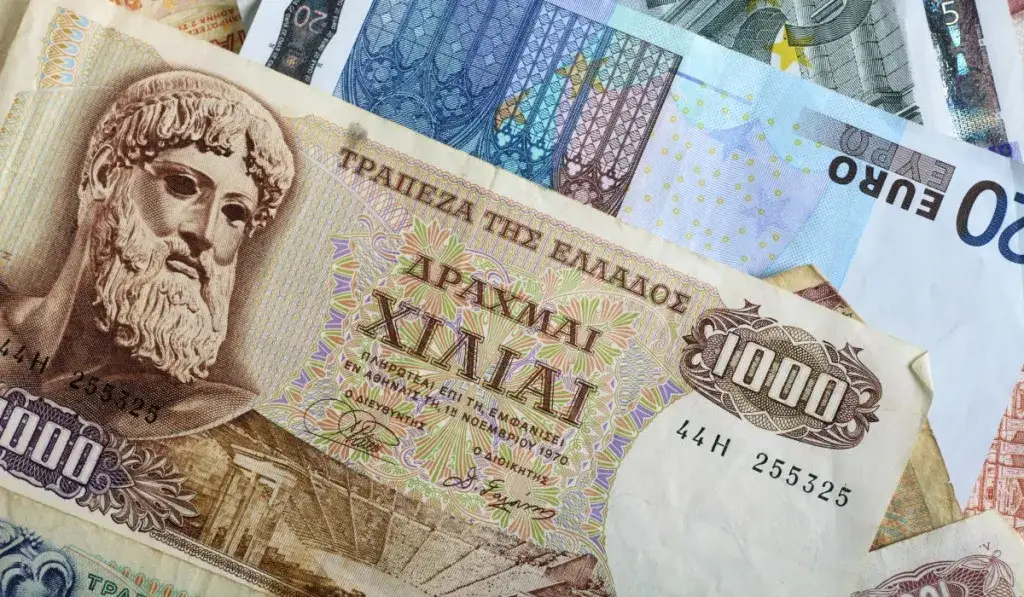 Zdjęcie Jaką walutą płaci się w Grecji - wszystko o euro i wymianie pieniędzy