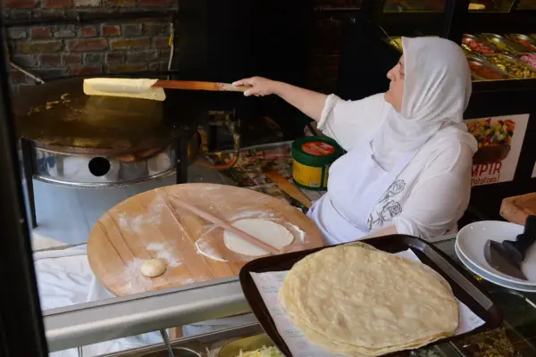 Kuchnia turecka to nie tylko kebab - Co jeść i gdzie?