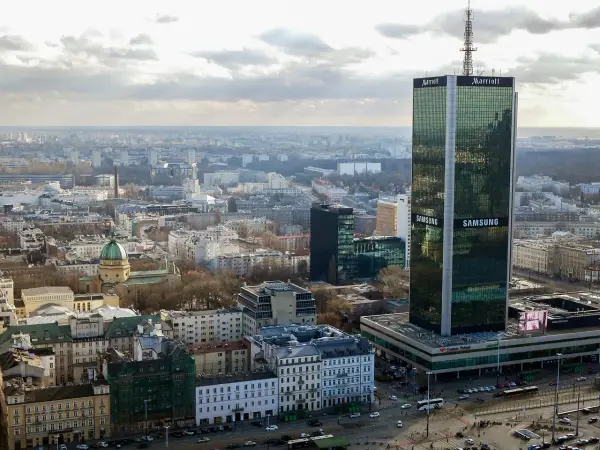 Dzielnice Warszawy - Bezpieczny nocleg. Jak wybrać?